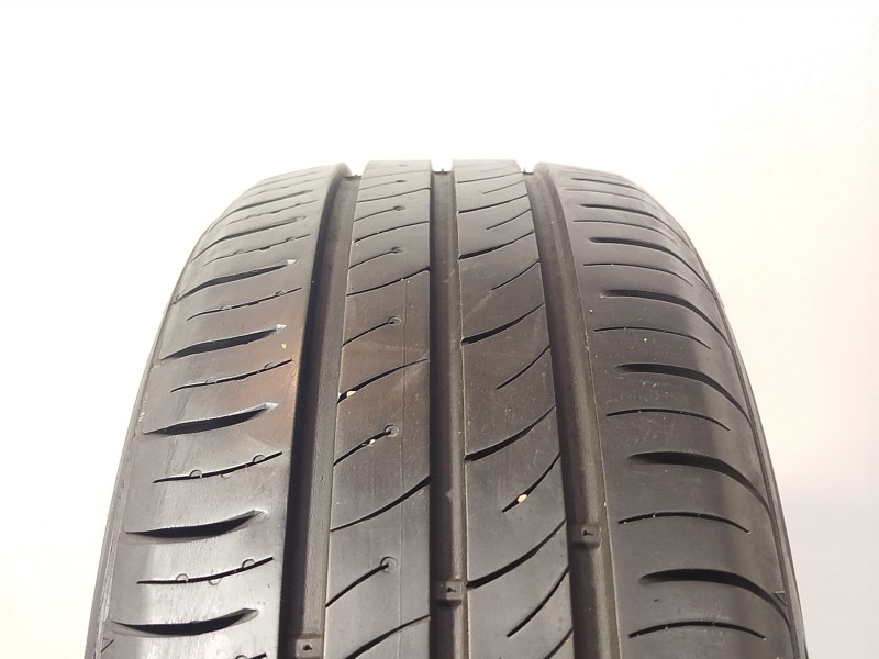 Kumho ES01 guma