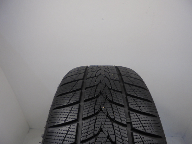 Minerva Frostrack UHP guma